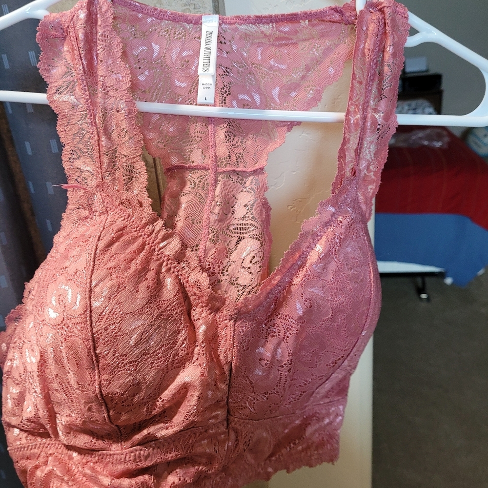 New Zenana outfitters women's Bralettes. Sz L. - Picture 2 of 7